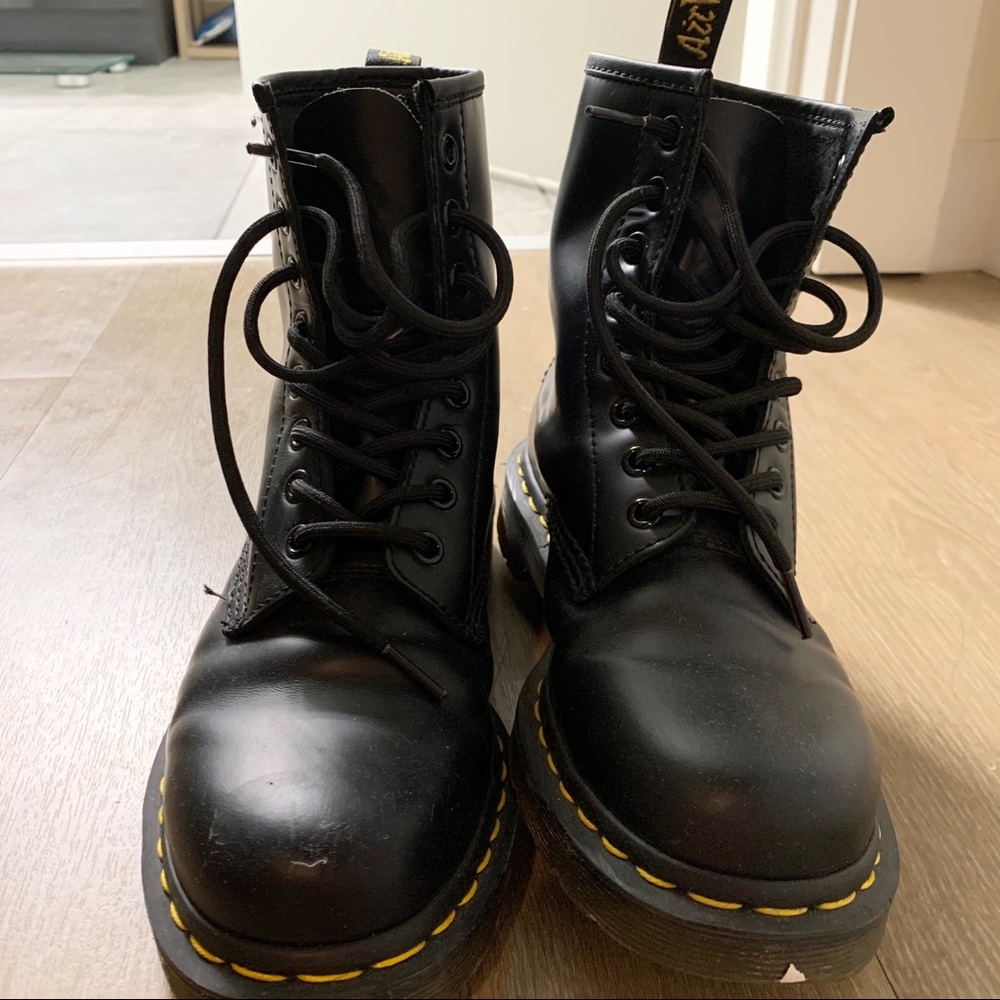 Dr Martens Originals!!